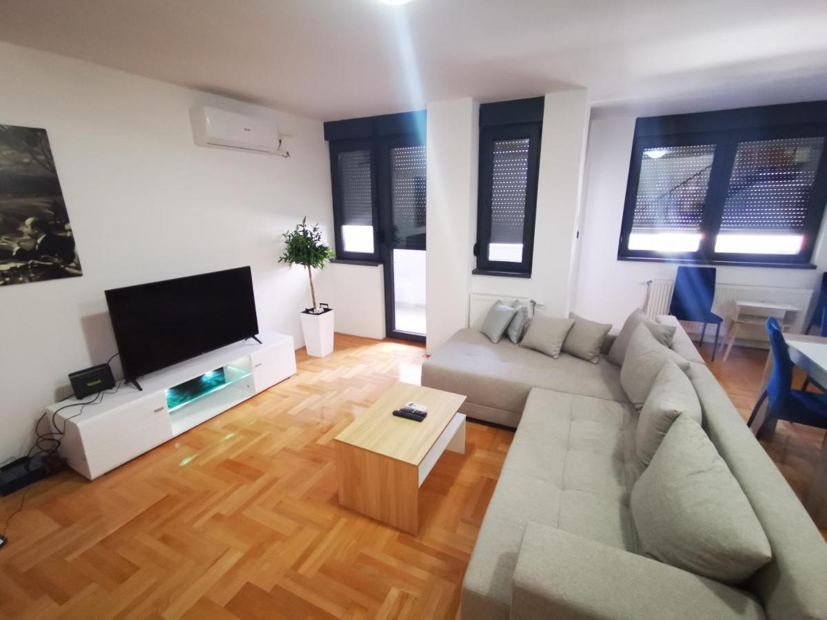 Riviera Apartments Ni Εξωτερικό φωτογραφία