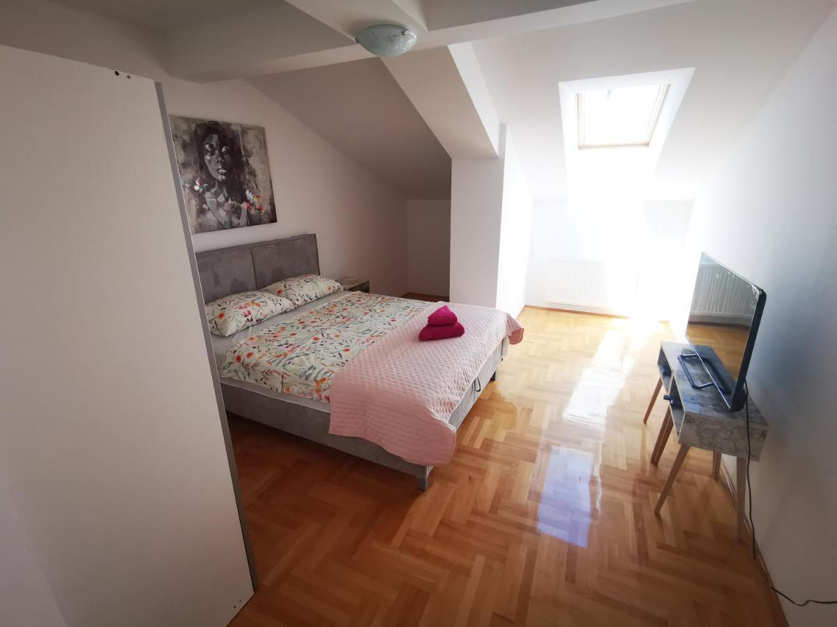 Riviera Apartments Ni Εξωτερικό φωτογραφία