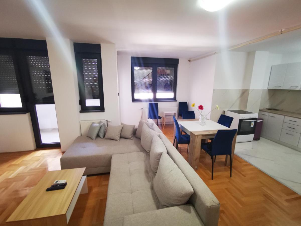 Riviera Apartments Ni Εξωτερικό φωτογραφία