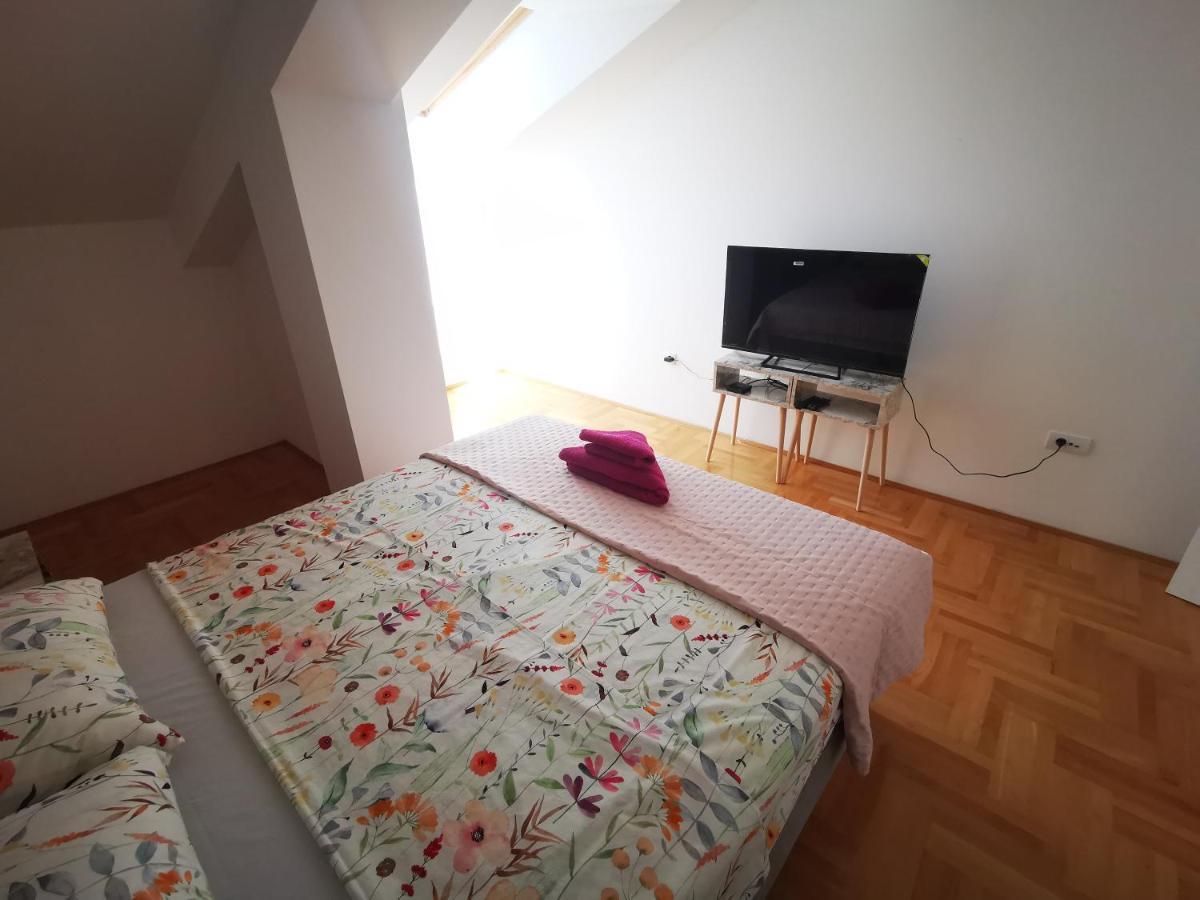 Riviera Apartments Ni Εξωτερικό φωτογραφία